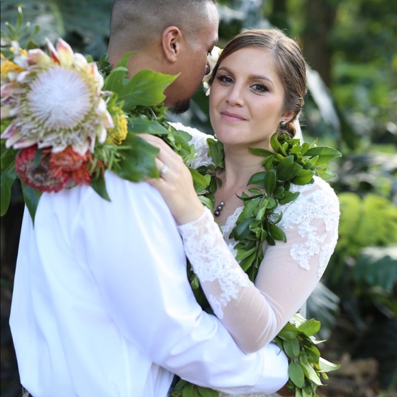 Aloha - Picture 1 of 2